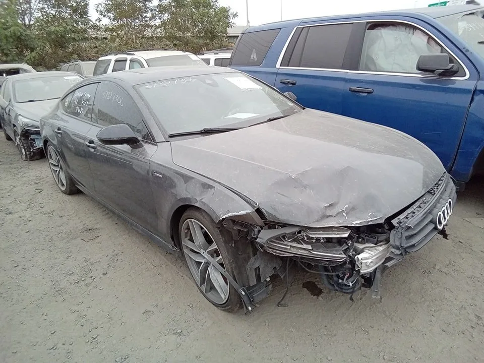 Audi A7 Competition – aukcja Copart/IAAI USA, import do Warszawy